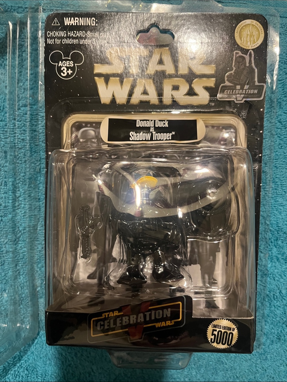 Star Wars Donald Duck Shadow Trooper Figure - Black with Gold Accent
